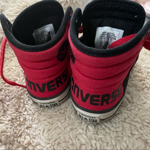 GUC Baby Converse Allstar Hightop Shoes Red and Black Size 6 - Picture 3 of 9